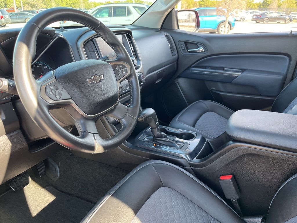 Thumbnail: 2015 Chevrolet Colorado - 18