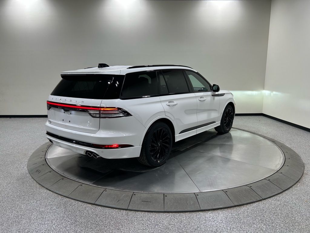 new 2026 Lincoln Aviator car, priced at $80,506