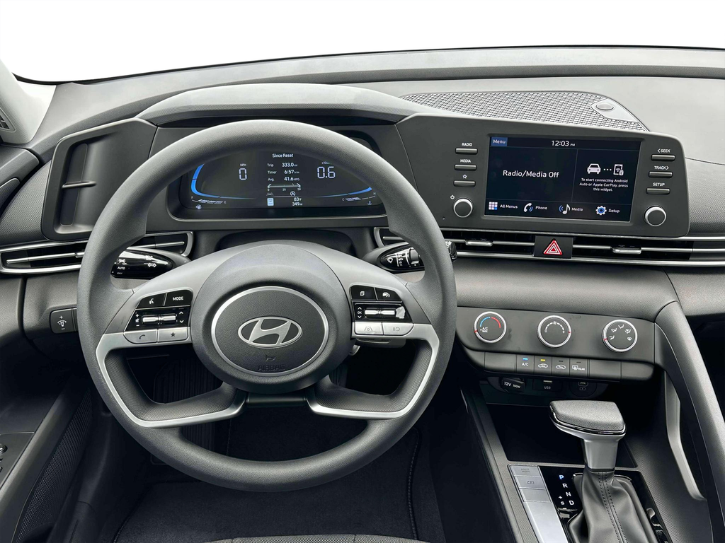 2024 Hyundai Elantra SE 17