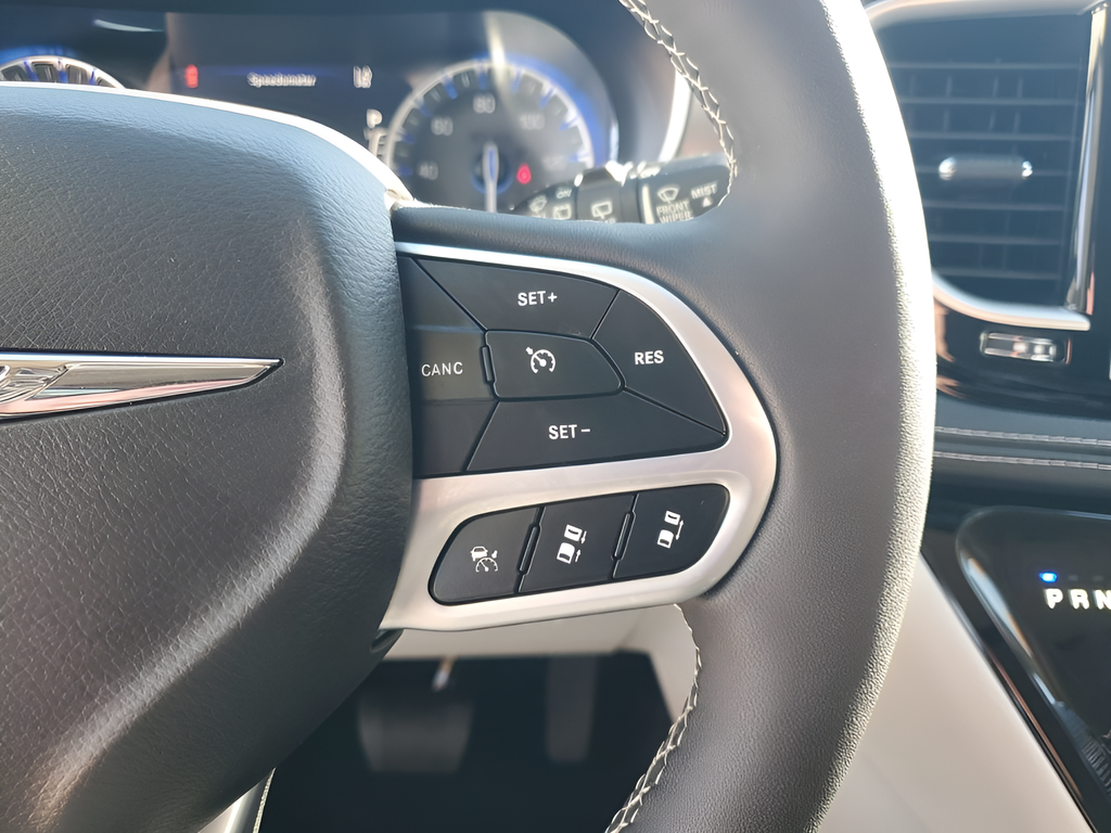 Used Car 2023 Chrysler Pacifica  Touring L For Sale Under $40,000 In Austin, Texas