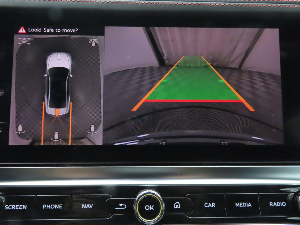 Thumbnail: 2025 Bentley Flying Spur - 17