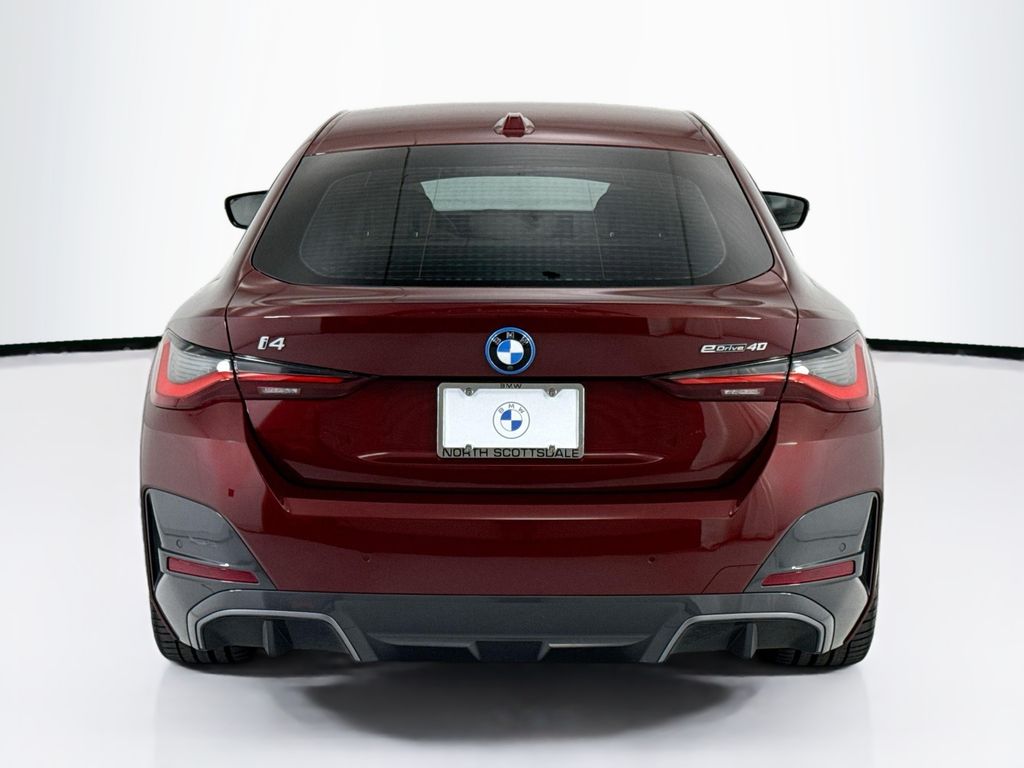 Thumbnail: 2023 BMW i4 - 6
