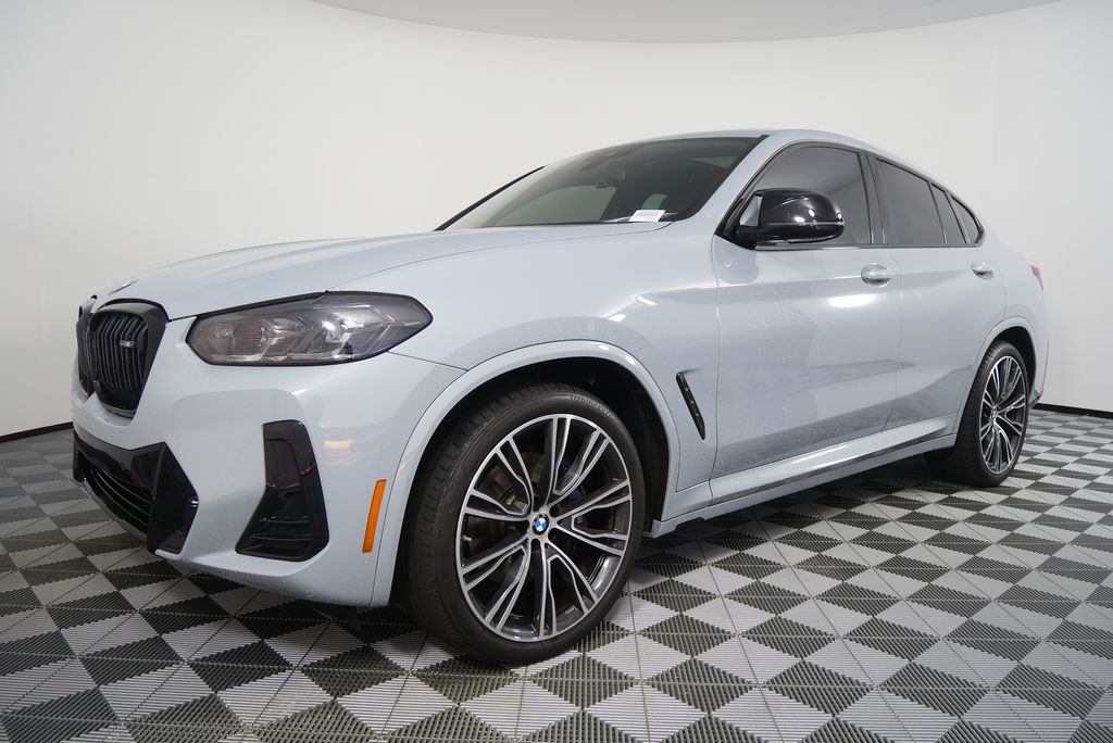 Thumbnail: 2023 BMW X4 - 8