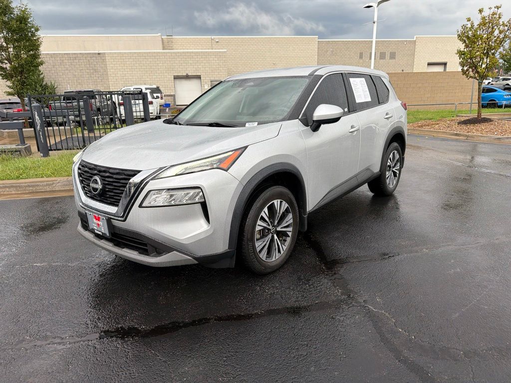 Used 2023 Silver Nissan SV image 3