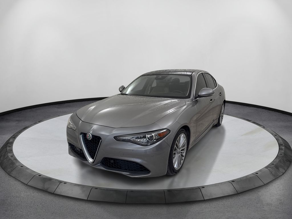 2019 Alfa Romeo Giulia 2.0 Ti Lusso Auto's photo