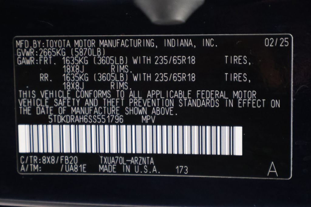 Thumbnail: 2025 Toyota Highlander - 17