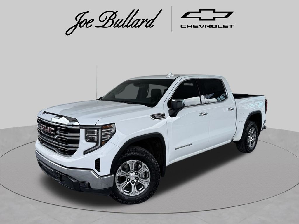 2024 GMC Sierra 1500 SLT Crew Cab RWD