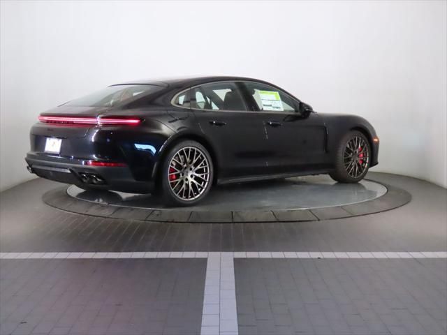 Thumbnail: 2026 Porsche Panamera - 7