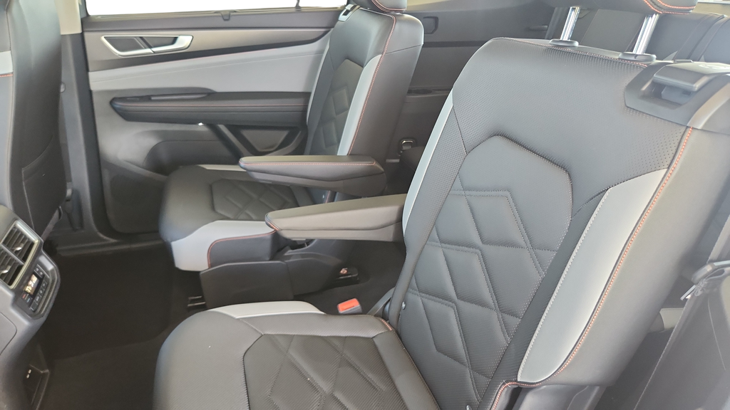 2025 Volkswagen Atlas