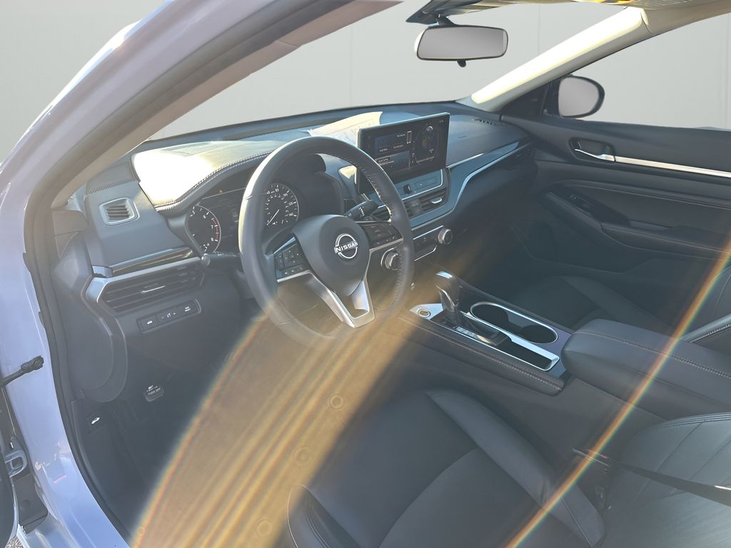 Used Car 2023 Nissan Altima  2.5 Sr For Sale Under $25,000 In Austin, Texas