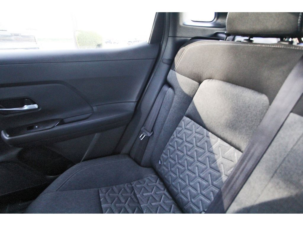 2026 Nissan Kicks SV - 10