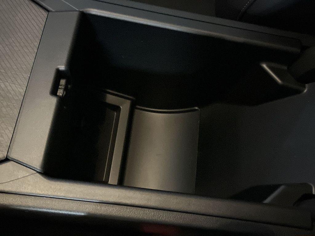 Thumbnail: 2025 BMW X3 - 21