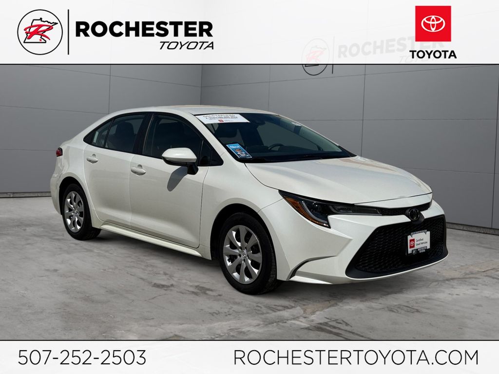  2021 Toyota Corolla LE FWD   