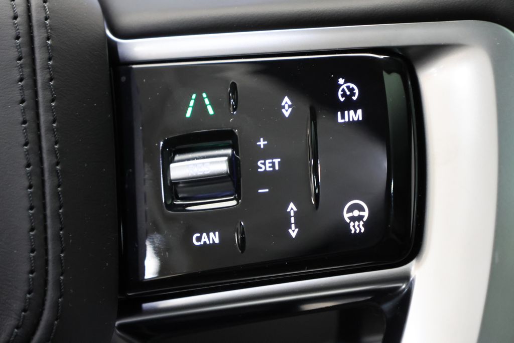 Thumbnail: 2026 Land Rover Range Rover - 19
