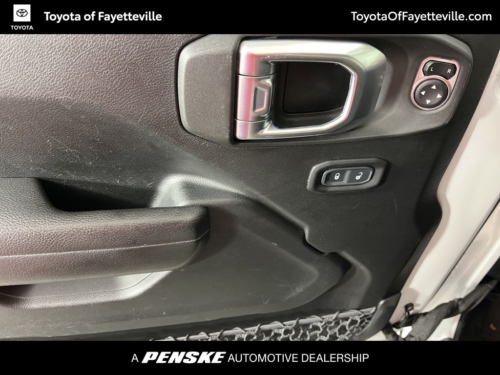 Thumbnail: 2023 Jeep Wrangler - 23