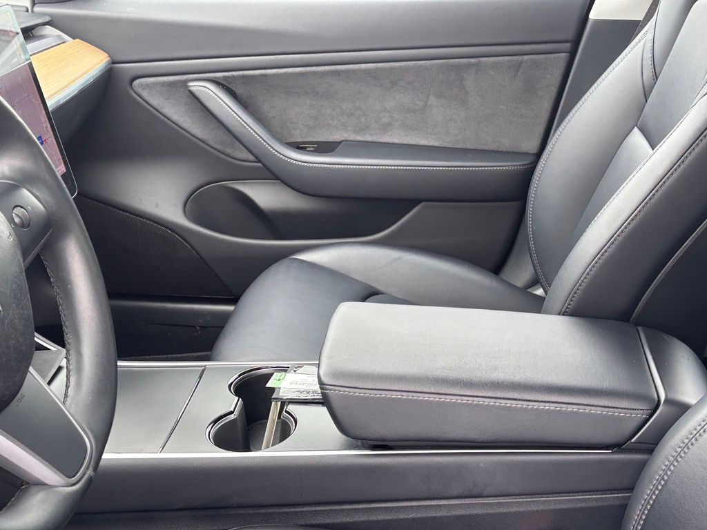 Used Car 2018 Tesla Model 3  Mid Range For Sale Under $25,000 In Austin, Texas