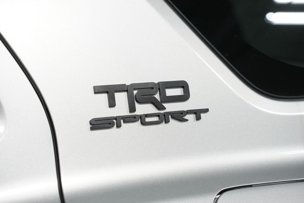 Thumbnail: 2026 Toyota 4Runner - 11