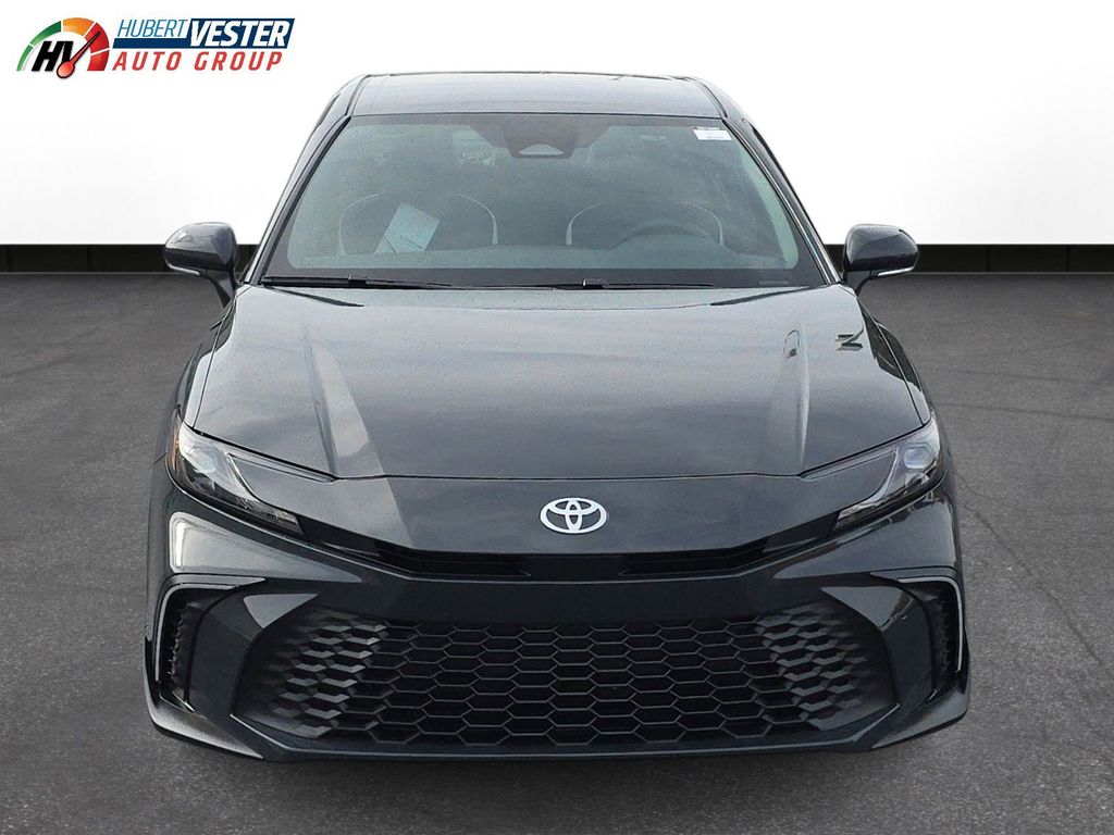 2026 Toyota Camry SE photo 3