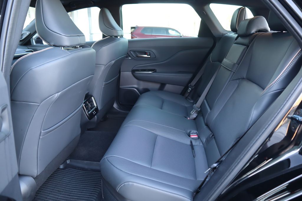 2026 Toyota Crown Signia Limited - Photo 20
