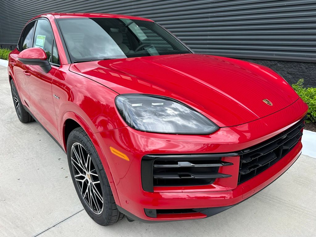 Thumbnail: 2025 Porsche Cayenne - 10