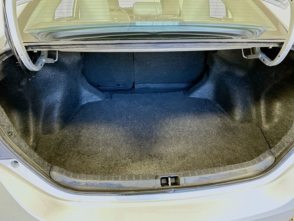 Thumbnail: 2017 Toyota Corolla - 23