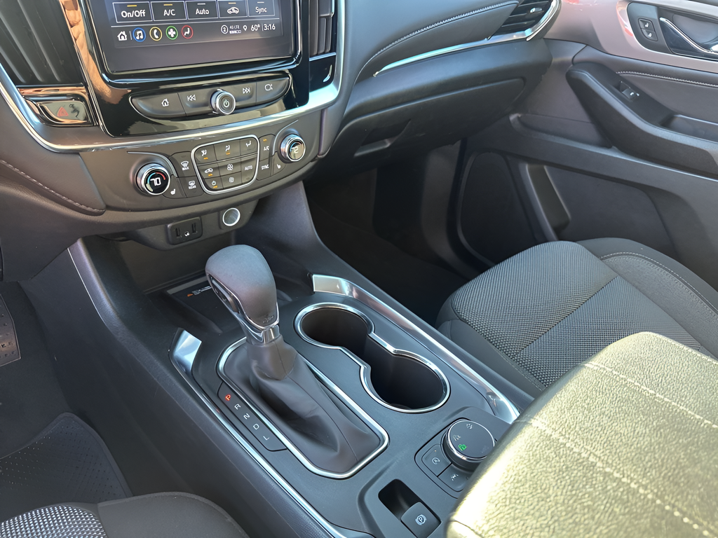 Used Car 2023 Chevrolet Traverse  Lt For Sale Under $35,000 In Austin, Texas