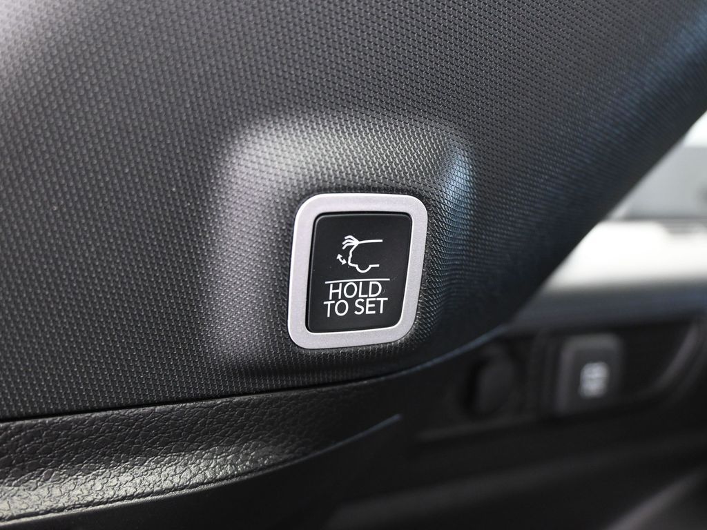 New 2026 Bright White Clearcoat Jeep Laredo X image 37