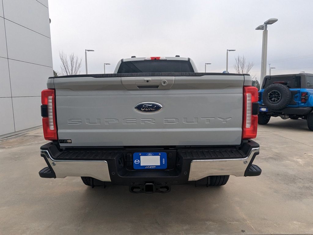 2025 Ford F-250 Super Duty Lariat