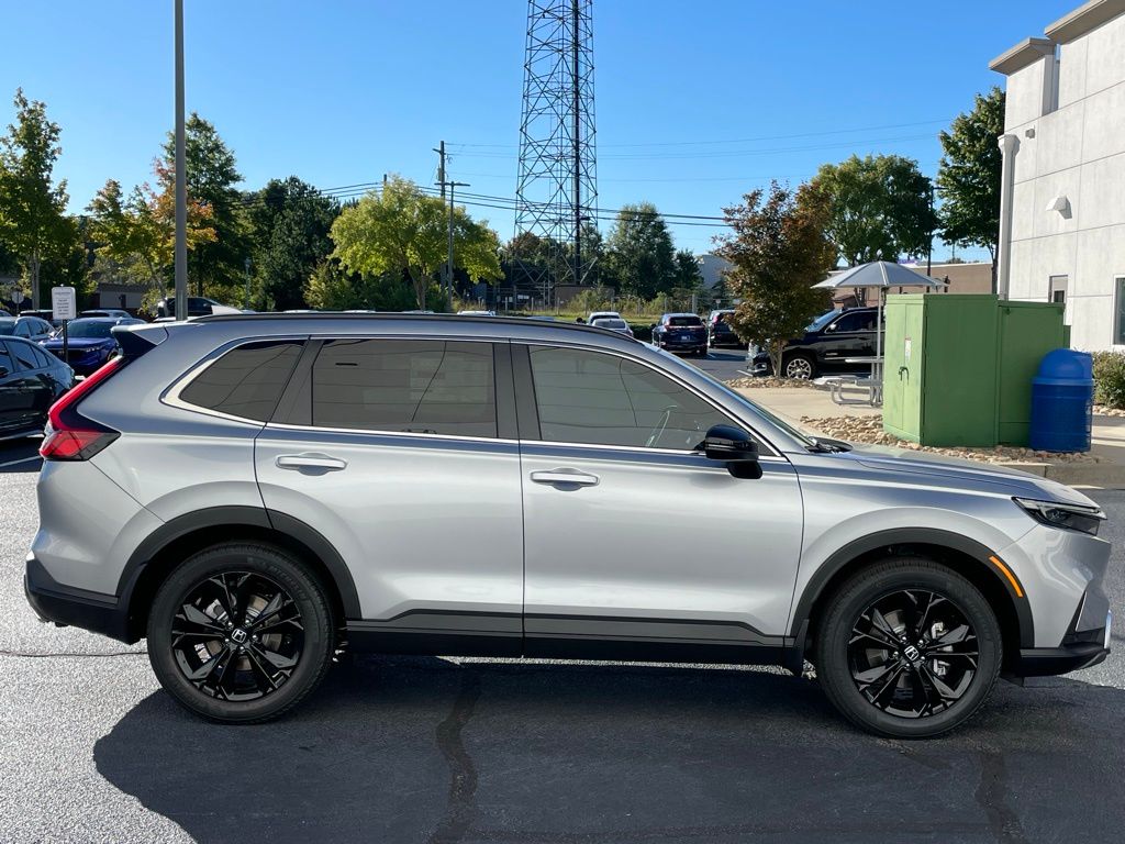 2025 Honda CR-V Sport Touring 5