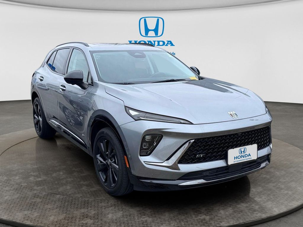 View vehicle photo 2