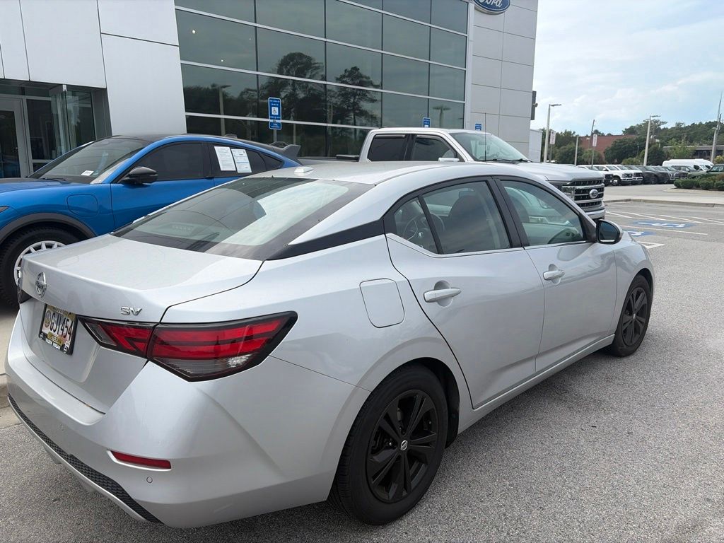 2021 Nissan Sentra SV Xtronic CVT