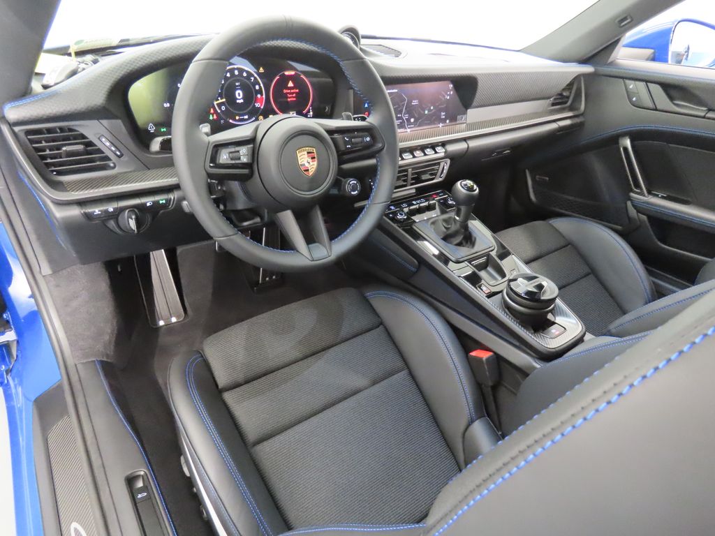 Thumbnail: 2026 Porsche 911 - 4