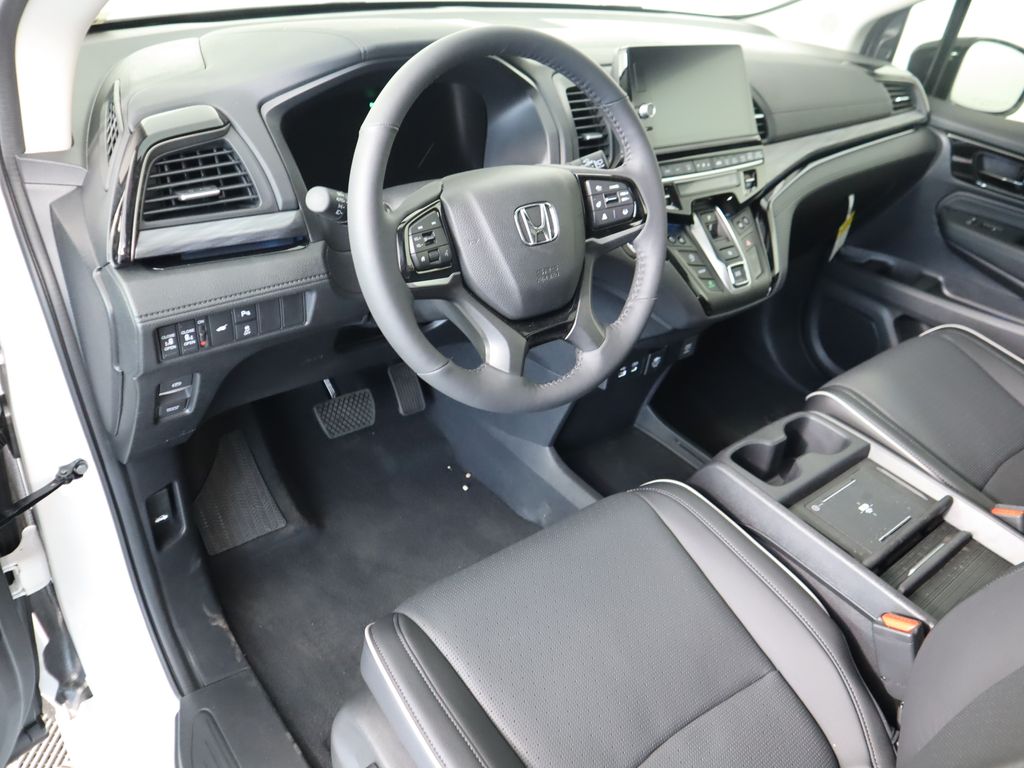 Thumbnail: 2026 Honda Odyssey - 9