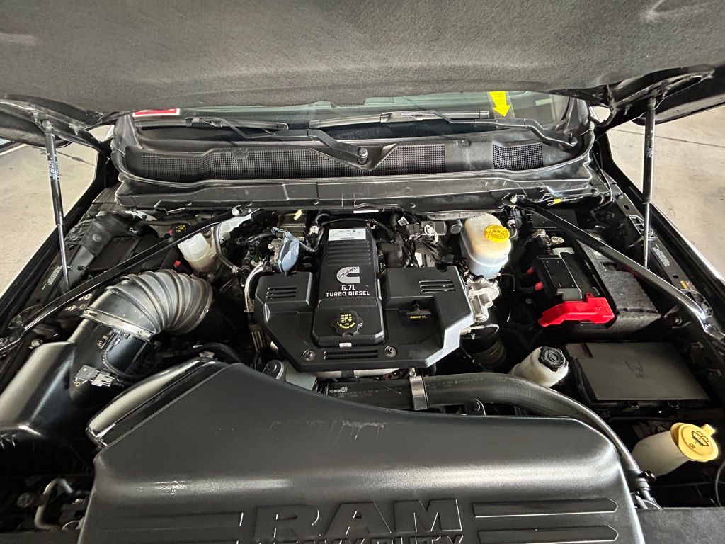 Used 2024 Diamond Black Crystal Pearlcoat Ram Longhorn image 32