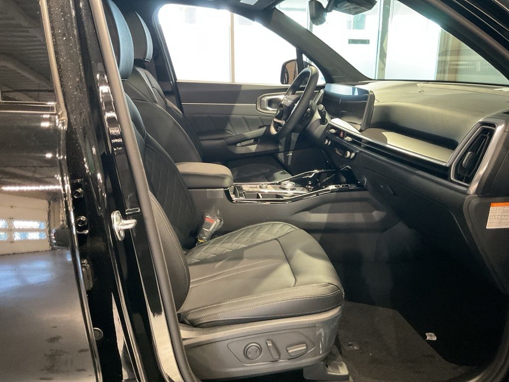New 2026 Black Kia SX Prestige image 26