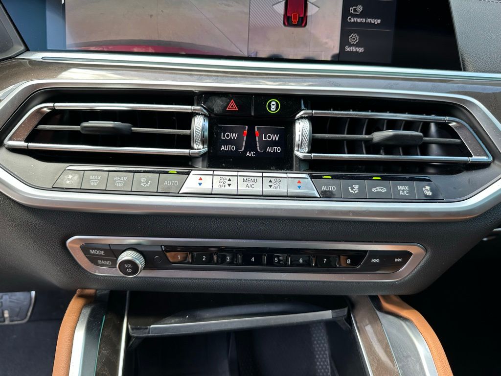 2022 BMW X6 xDrive40i 23