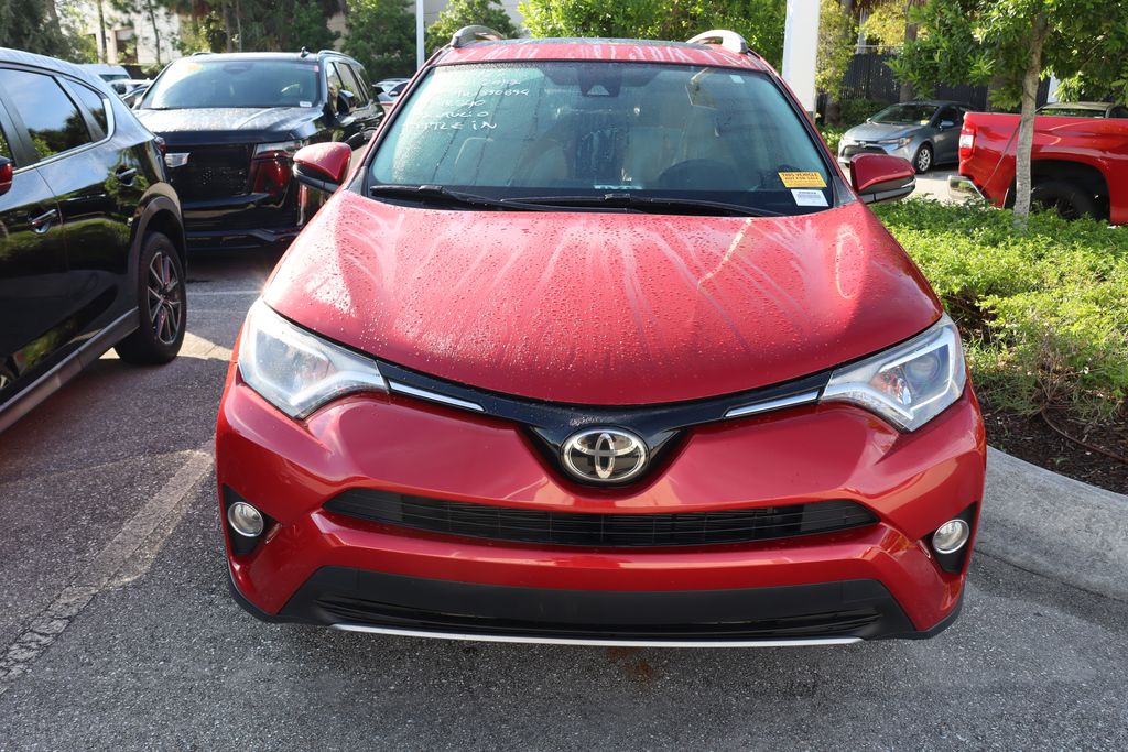 Thumbnail: 2017 Toyota RAV4 - 5