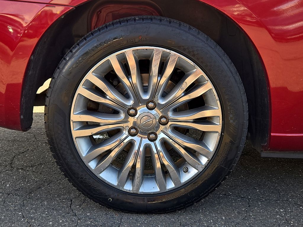 2011 Chrysler 200