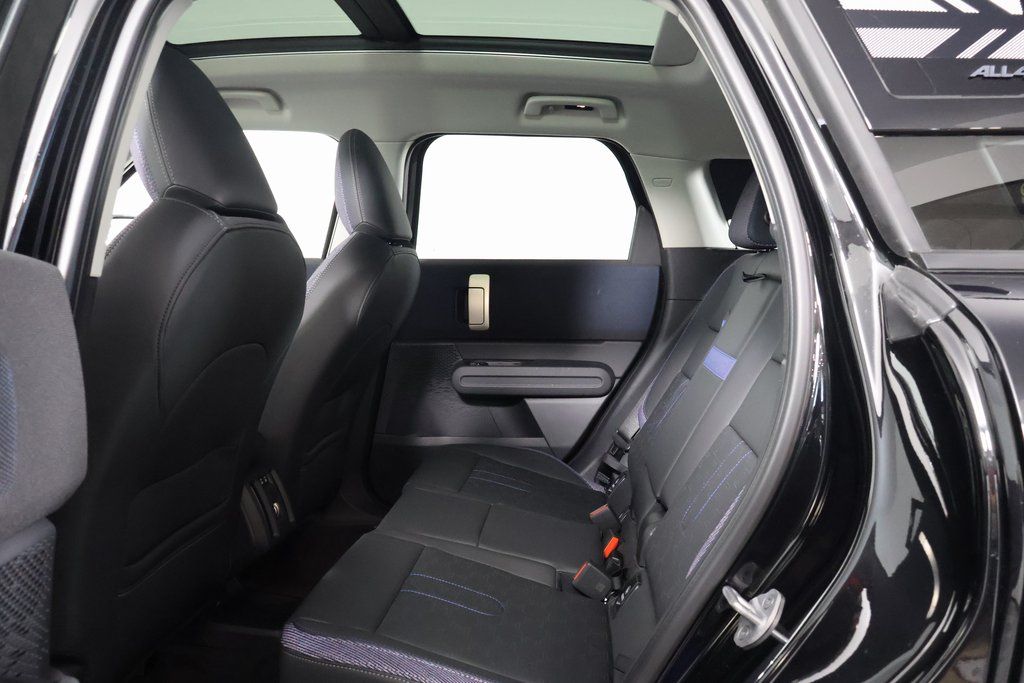 Thumbnail: 2027 MINI Cooper Countryman - 6