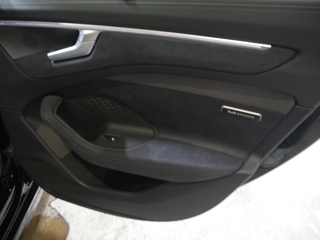 Thumbnail: 2026 Audi A6 - 23