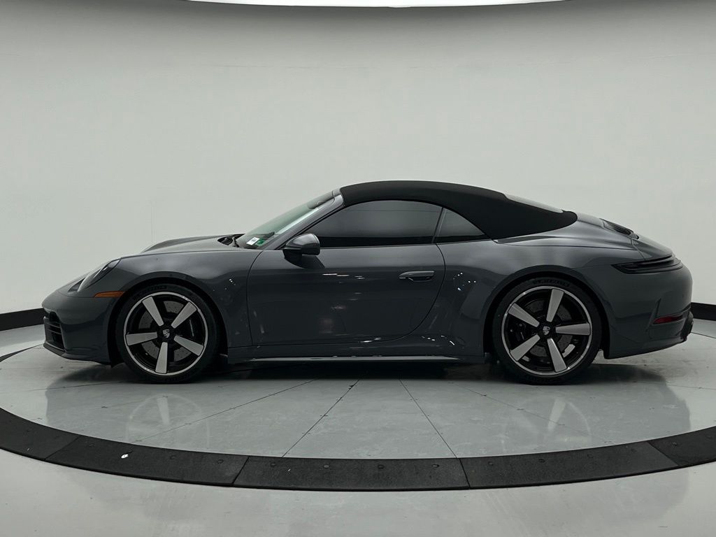 Thumbnail: 2025 Porsche 911 - 2