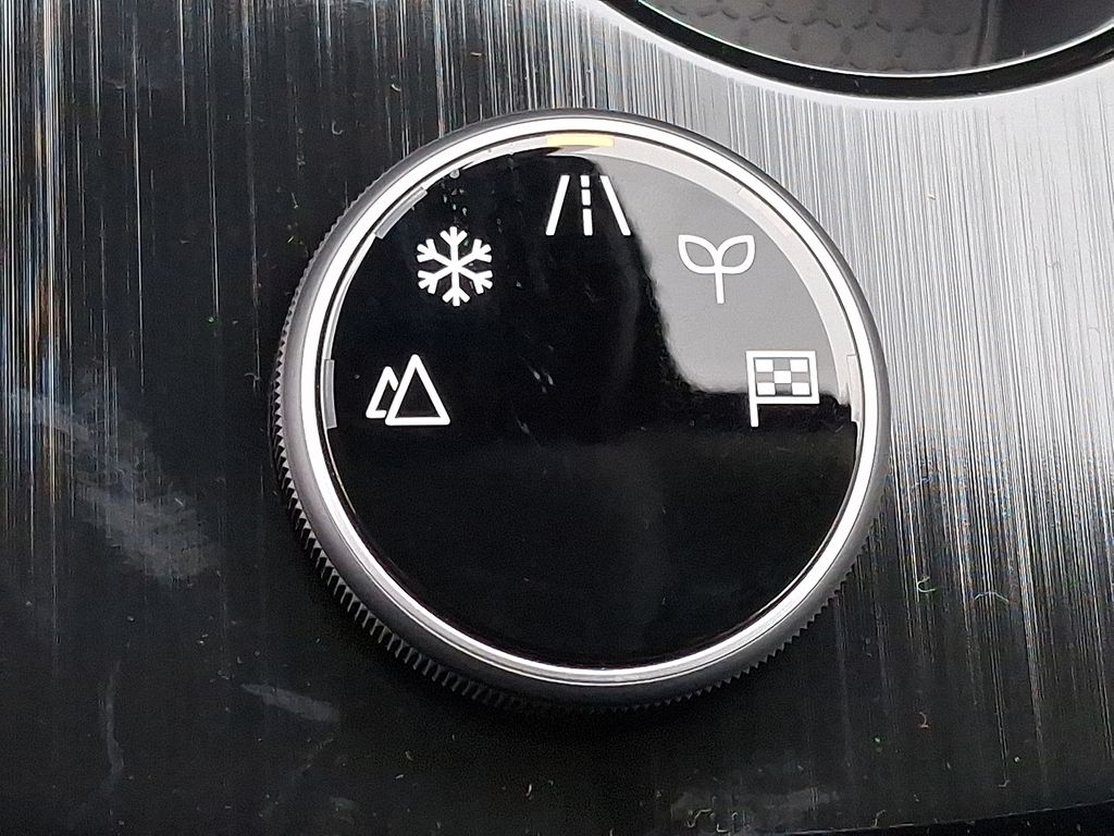 2026 Nissan Rogue — photo 16