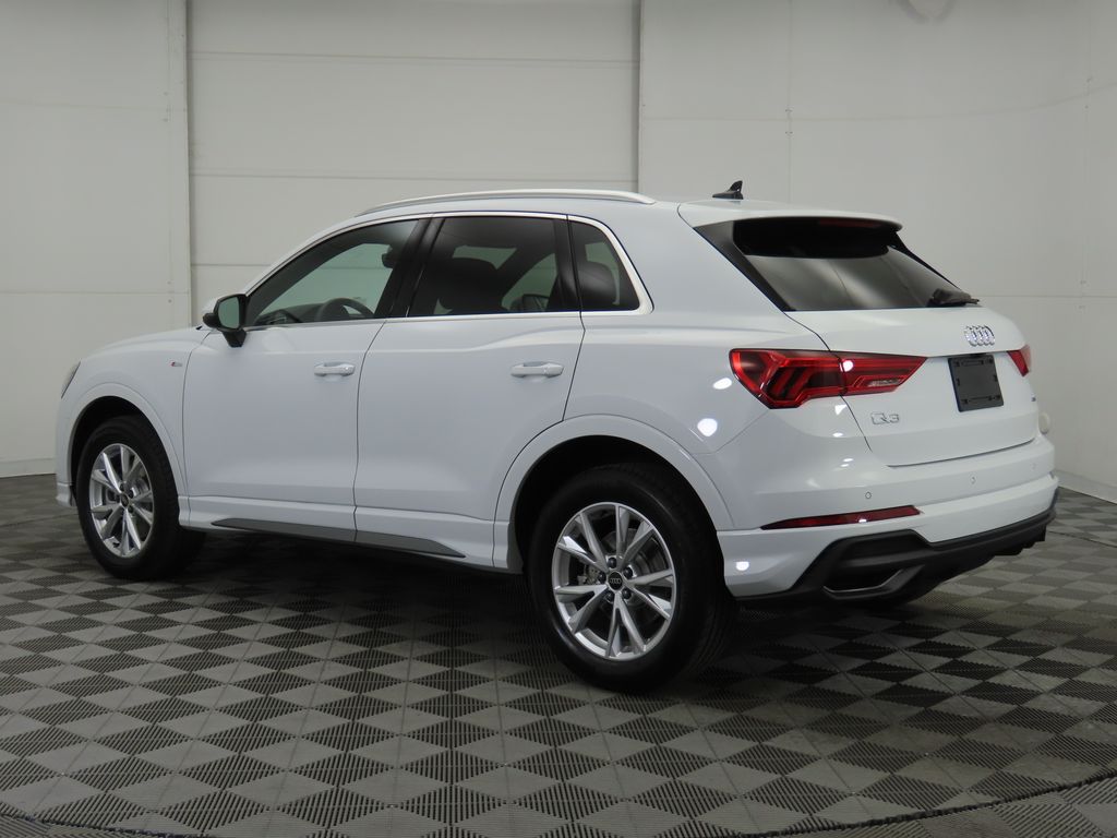 2025 Audi Q3 Premium 8