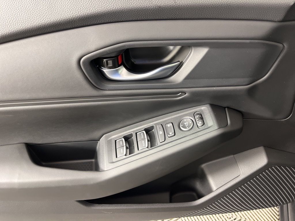 Thumbnail: 2025 Honda Accord - 24