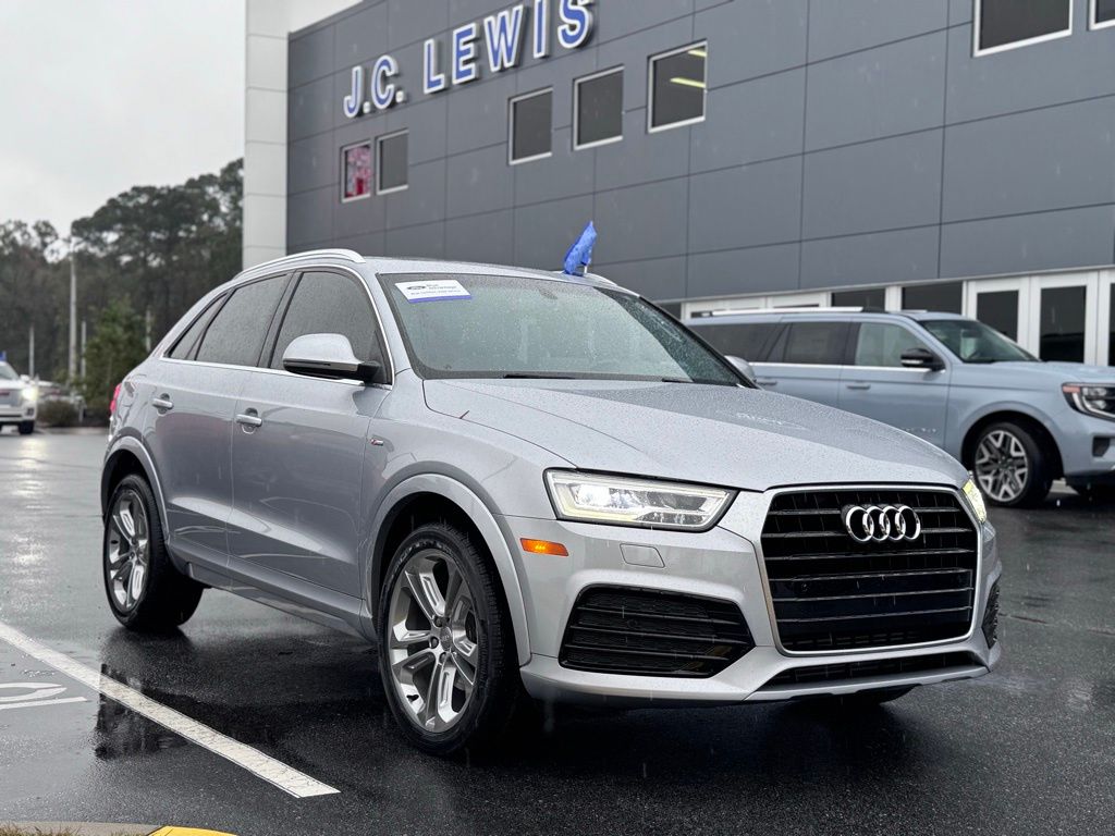 2018 Audi Q3 Premium Plus's photo