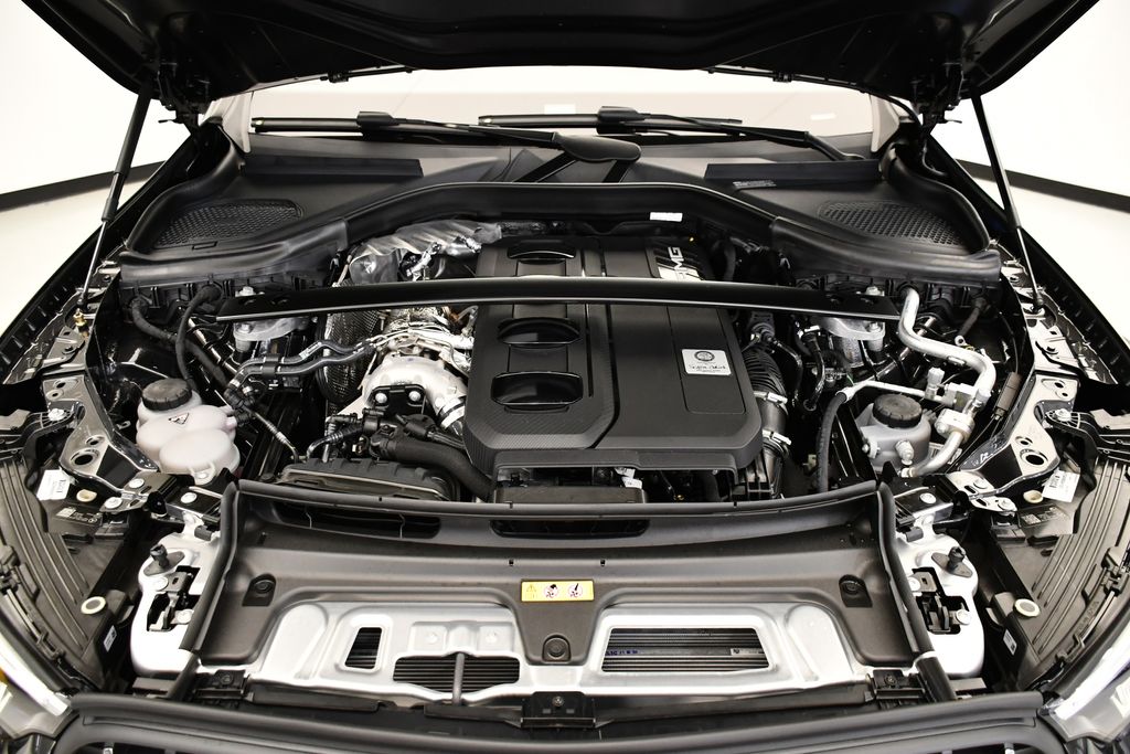 Thumbnail: 2026 Mercedes-Benz GLC - 12