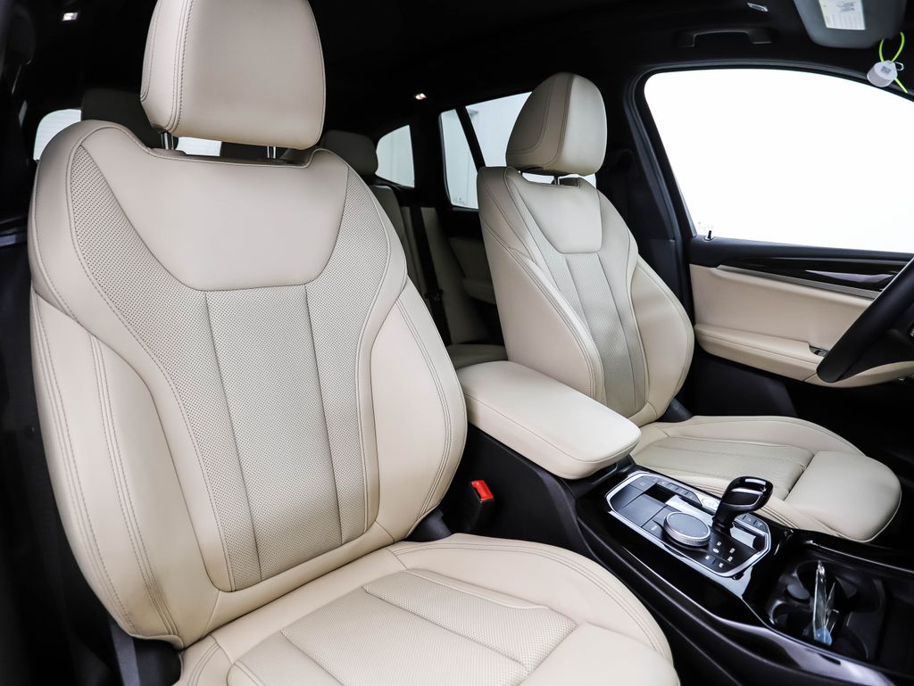 Thumbnail: 2023 BMW X3 - 32
