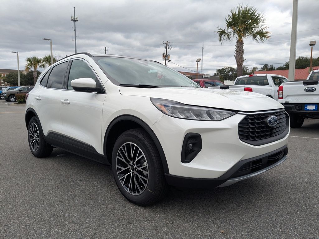 2026 Ford Escape PHEV