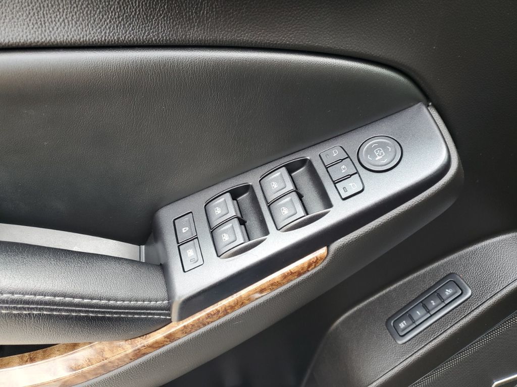 Used Car 2015 Chevrolet Tahoe  Ltz For Sale Under $25,000 In Austin, Texas