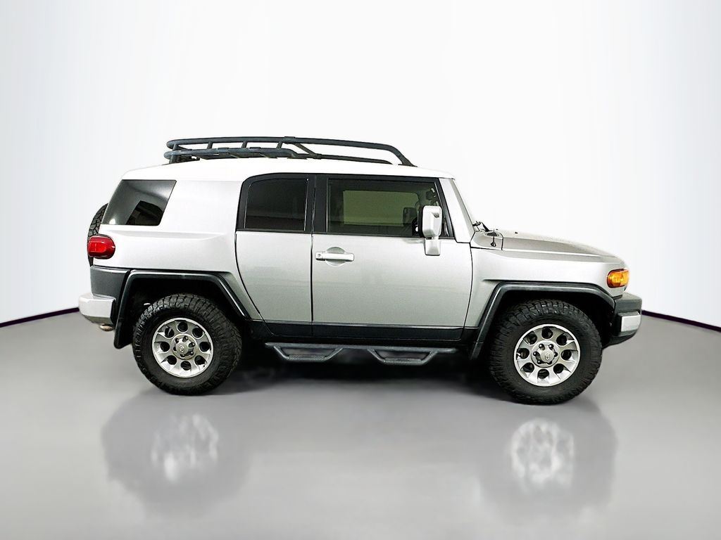 Thumbnail: 2012 Toyota FJ Cruiser - 4
